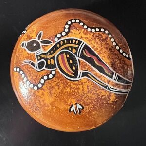 Hand Carved Painted Wooden Trinket Box Australia Kangaroo Art Signed Raised Lid